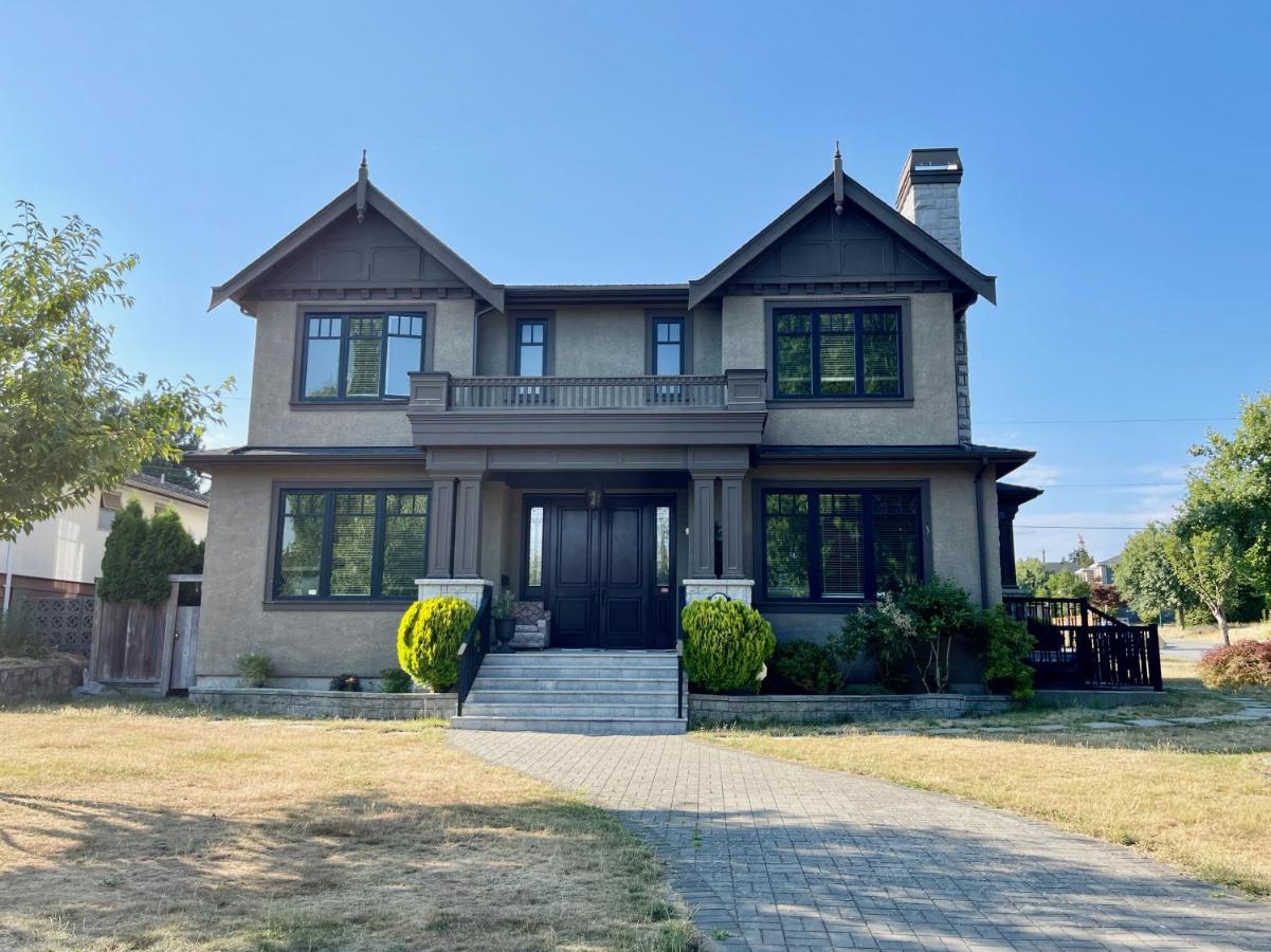Vancouver Luxury Guesthouse Exterior photo